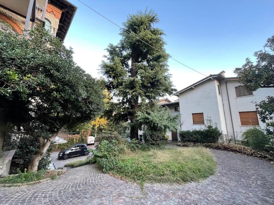 Bg Central President Suite Con Parcheggio - Vista Citta Alta Bergamo Exterior photo