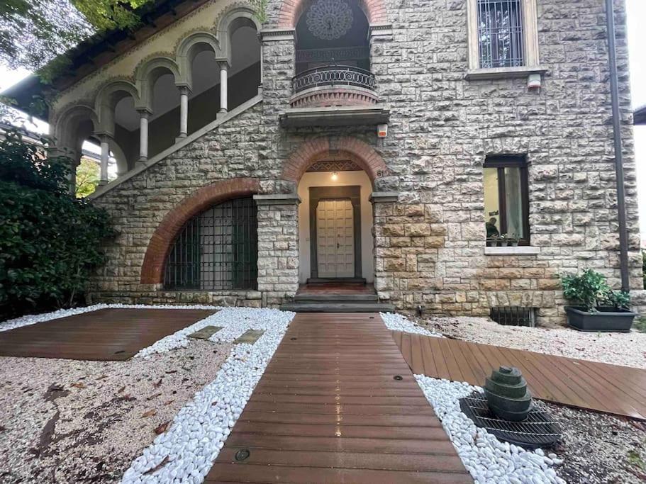 Bg Central President Suite Con Parcheggio - Vista Citta Alta Bergamo Exterior photo